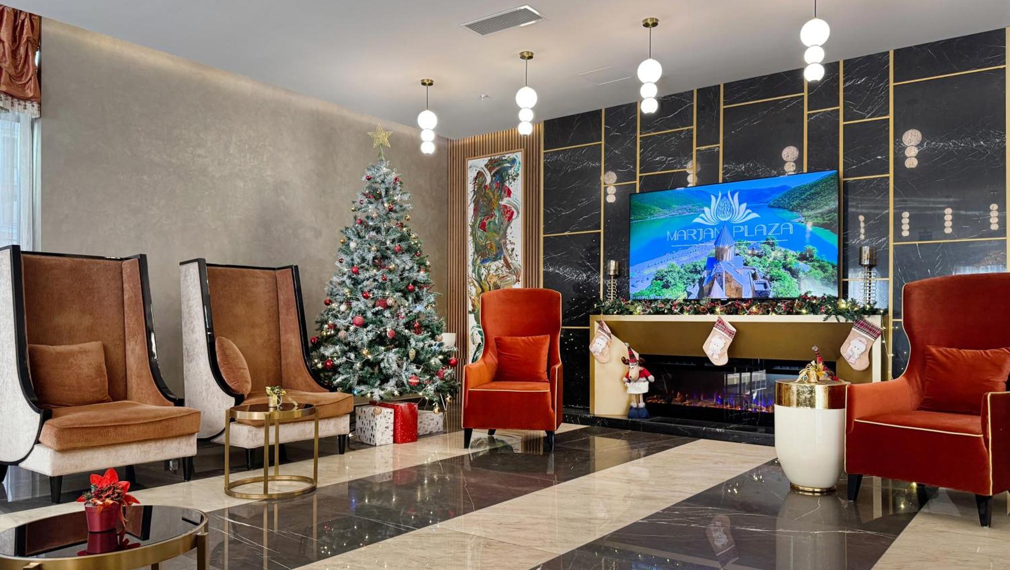 Marjan Plaza Hotel Tbilisi Buitenkant foto